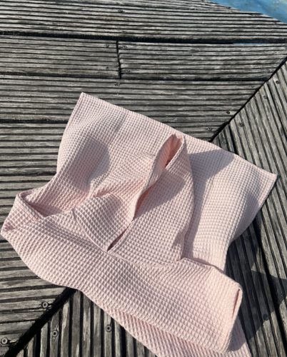 Kapucnis törölköző poncsó - Púder